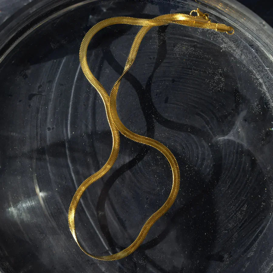 GOLDENE SCHLANGENKETTE